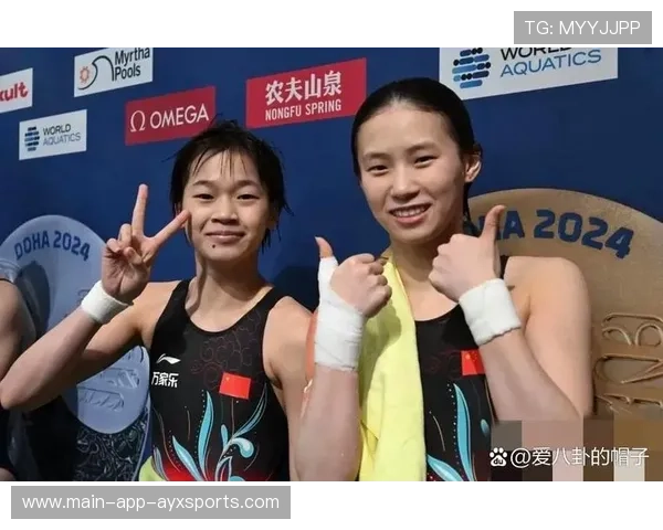 游泳冠军在分道战中“碾压式”领先 游泳冠军在分道战中“碾压式”领先