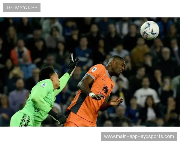 国际米兰弧顶远射接连造成门将麻烦 国际米兰弧顶远射接连造成门将麻烦