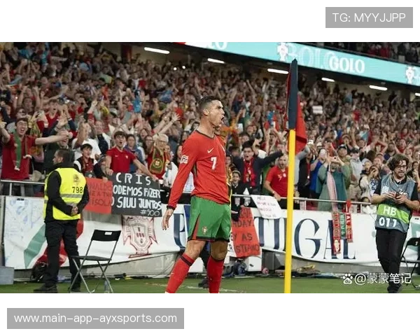 拜仁准备签下C罗式的头球终结者提升禁区杀伤力的秘密武器