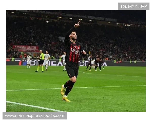 AC米兰吉鲁头球得手扩大领先 AC米兰吉鲁头球得手扩大领先